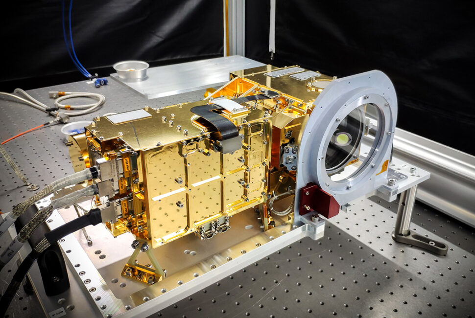 SuperCam Mast unit